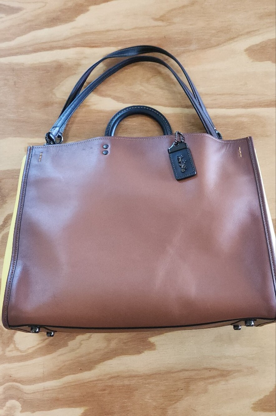 Coach Rogue 39 In Colorblock - Picture 3 of 16